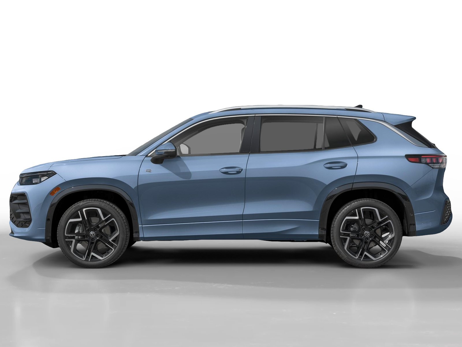 New 2026 Volkswagen Tiguan SEL R-Line AWD/4WD image 3