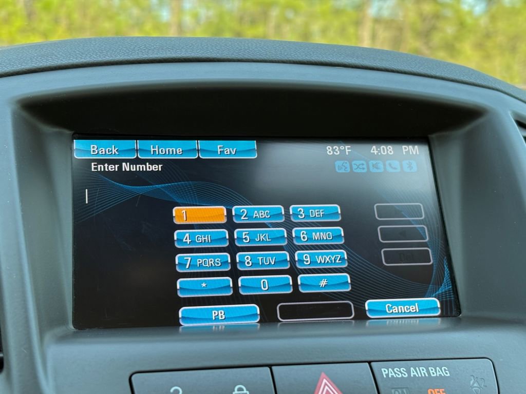 Used 2013 Buick Regal Premium image 16