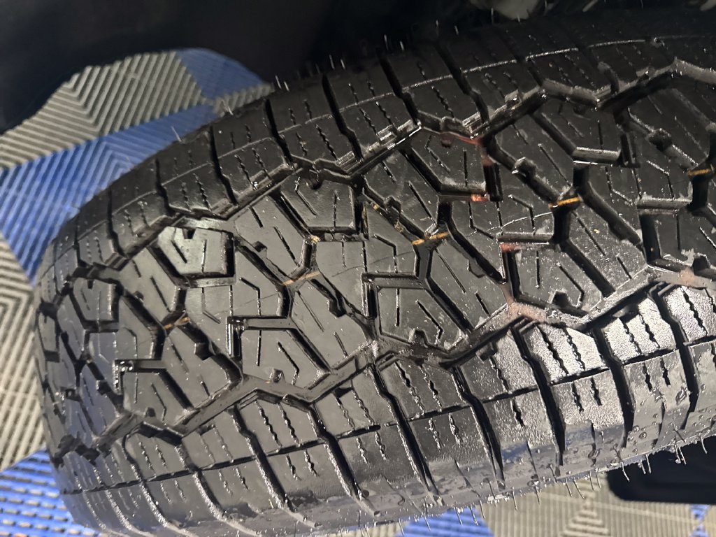 Used 2024 Ford Maverick Tremor w/ Tremor Off-Road Package AWD/4WD image 33