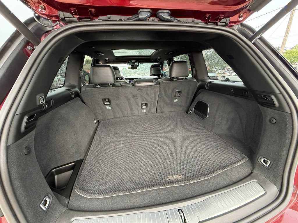 Used 2022 Jeep Grand Cherokee Summit w/ Adv Protech Group IV AWD/4WD image 26