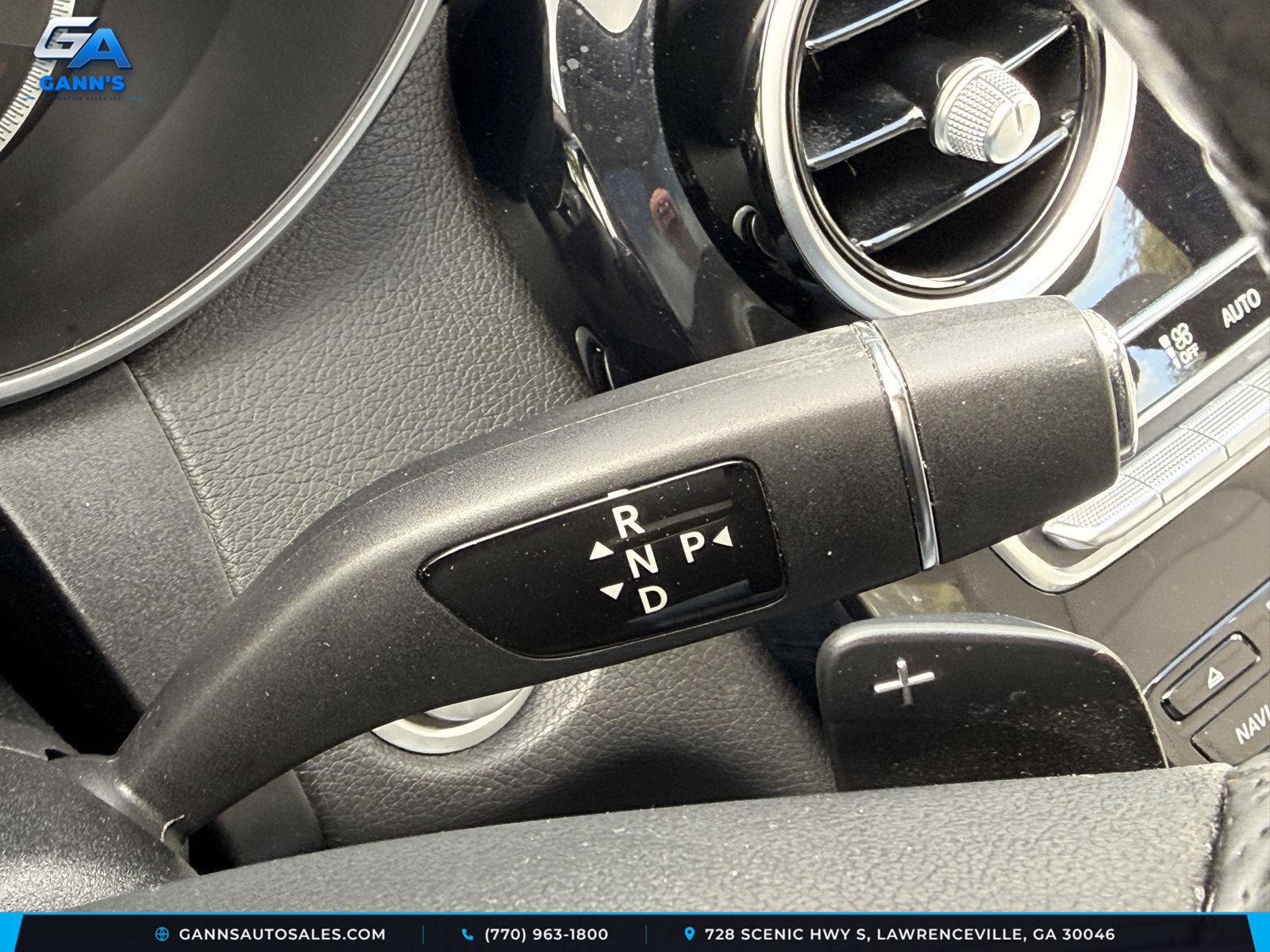 Used 2015 Mercedes-Benz C 300 Sedan image 28