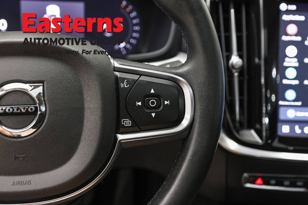 Used 2024 Volvo S60 B5 Core FWD image 16
