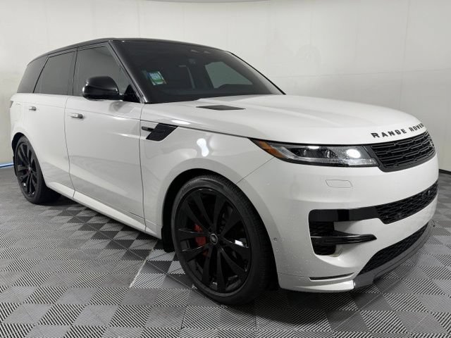 Certified 2025 Land Rover Range Rover Sport Dynamic SE AWD/4WD image 10