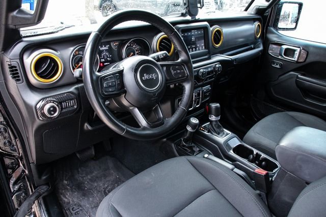 Used 2022 Jeep Gladiator Willys image 9