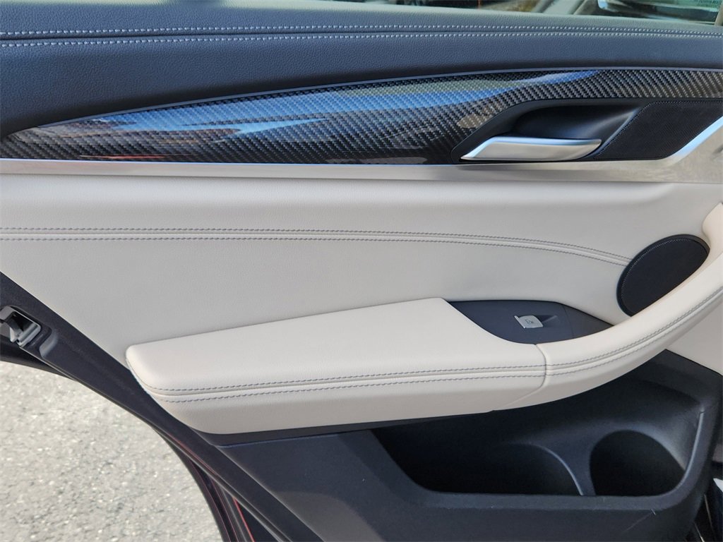 Used 2022 BMW X3 M40i w/ Premium Package image 11