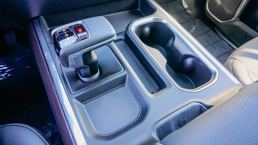 New 2026 GMC Sierra 1500 SLT w/ SLT Convenience Package AWD/4WD image 18