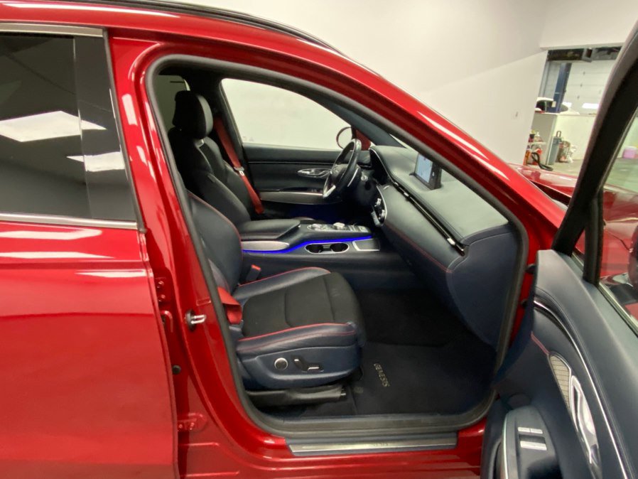 Used 2023 Genesis GV70 2.5T w/ Sport Prestige Package image 23