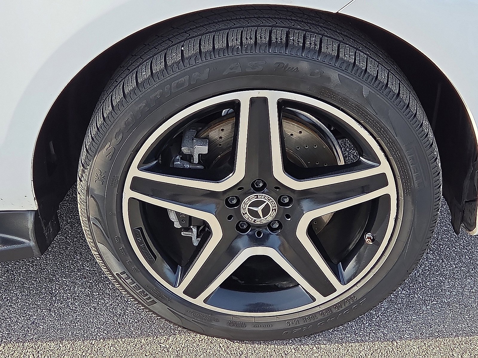 Used 2018 Mercedes-Benz GLE 350 image 7