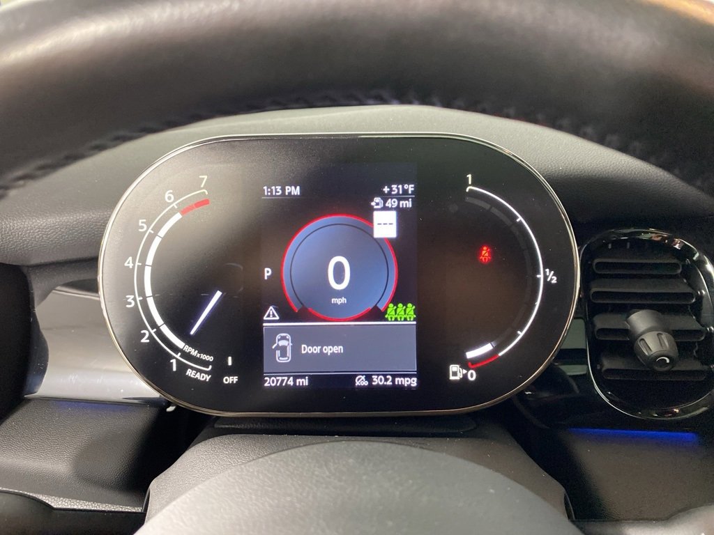 Certified 2023 MINI Cooper 4-Door Hardtop image 13