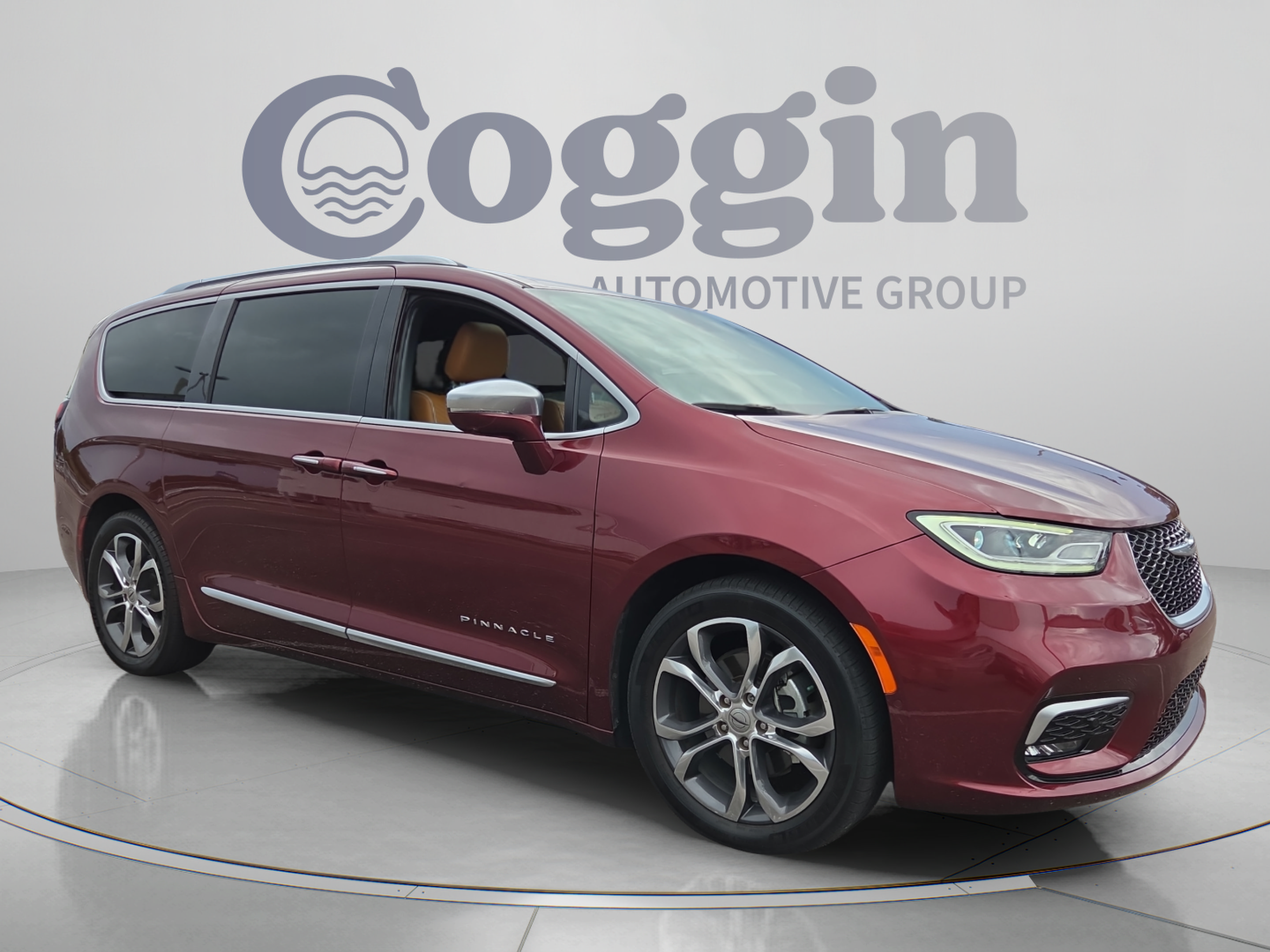 Used 2022 Chrysler Pacifica Pinnacle FWD image 7