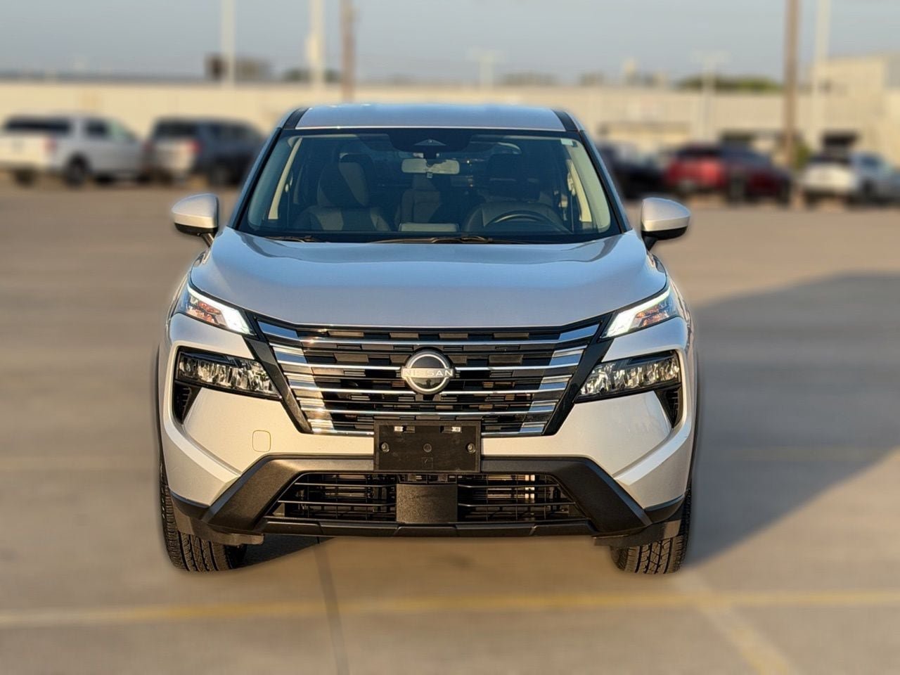 Certified 2025 Nissan Rogue SV FWD image 5