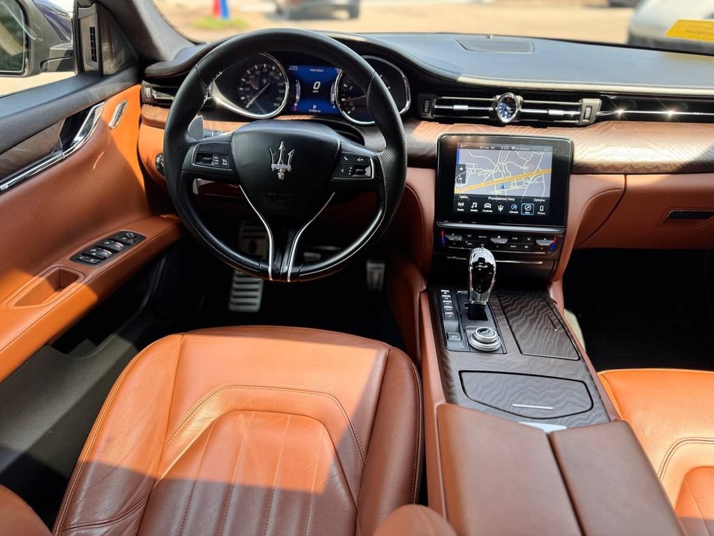 Used 2018 Maserati Quattroporte S Q4 AWD/4WD image 27