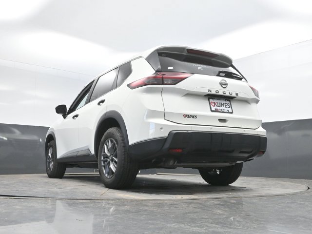 Used 2024 Nissan Rogue S FWD image 48