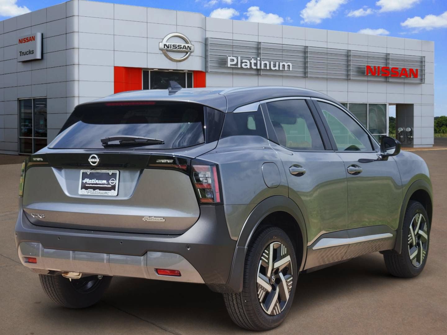 New 2026 Nissan Kicks SV w/ SV Premium Package FWD image 4