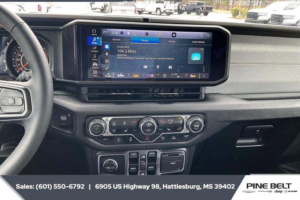 Used 2024 Jeep Wrangler Sport S image 22