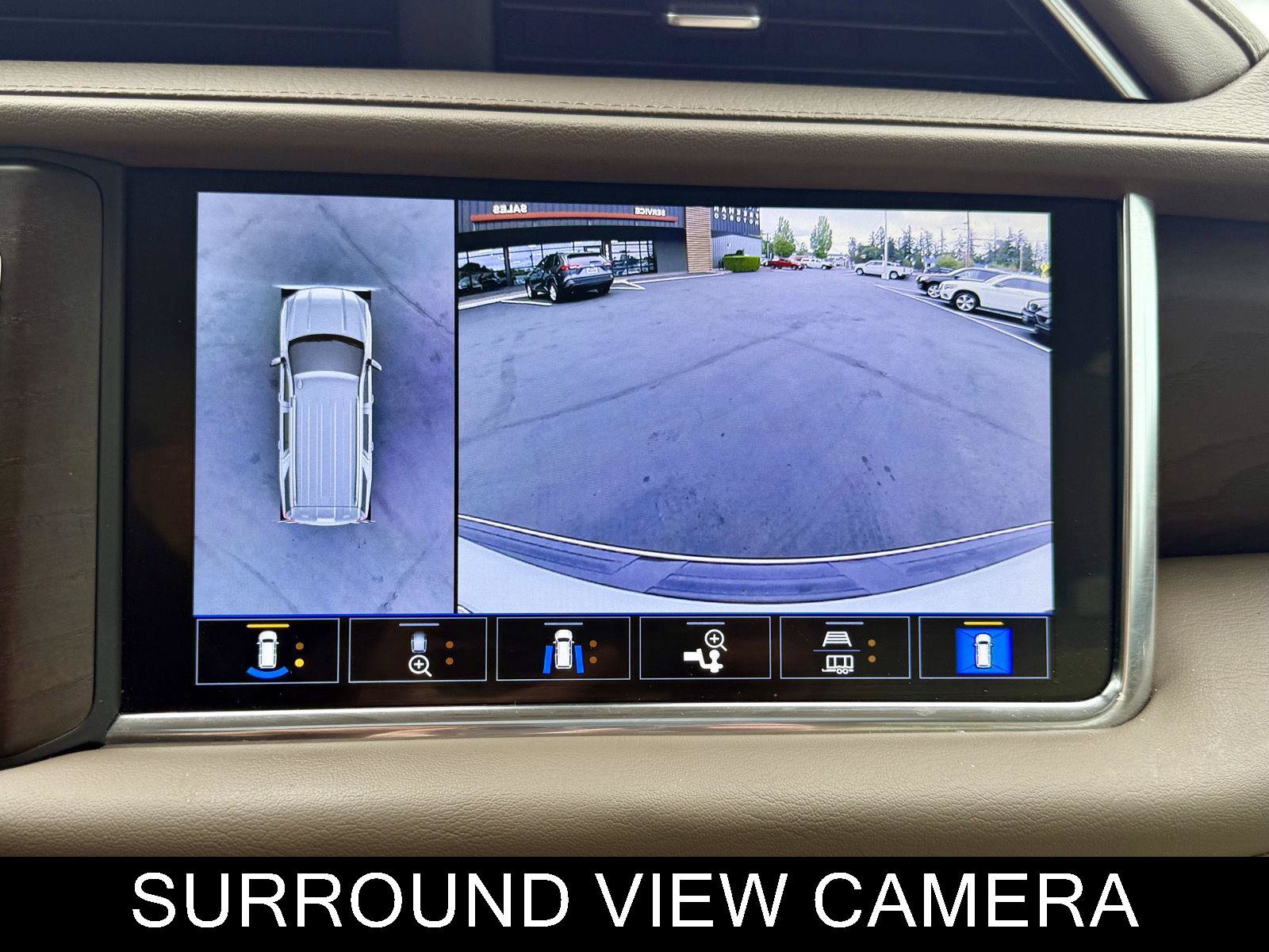 Used 2021 GMC Yukon Denali w/ LPO, Illumination Package AWD/4WD image 36