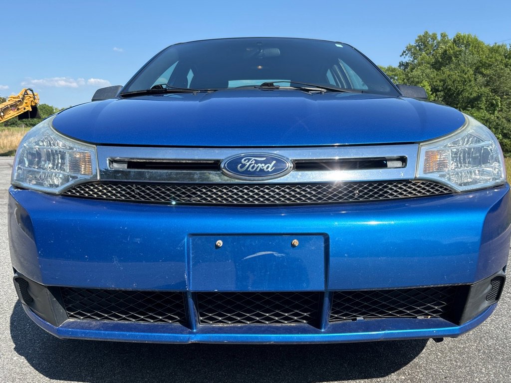 Used 2011 Ford Focus SE FWD image 7