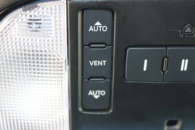 Used 2024 Dodge Durango GT image 29