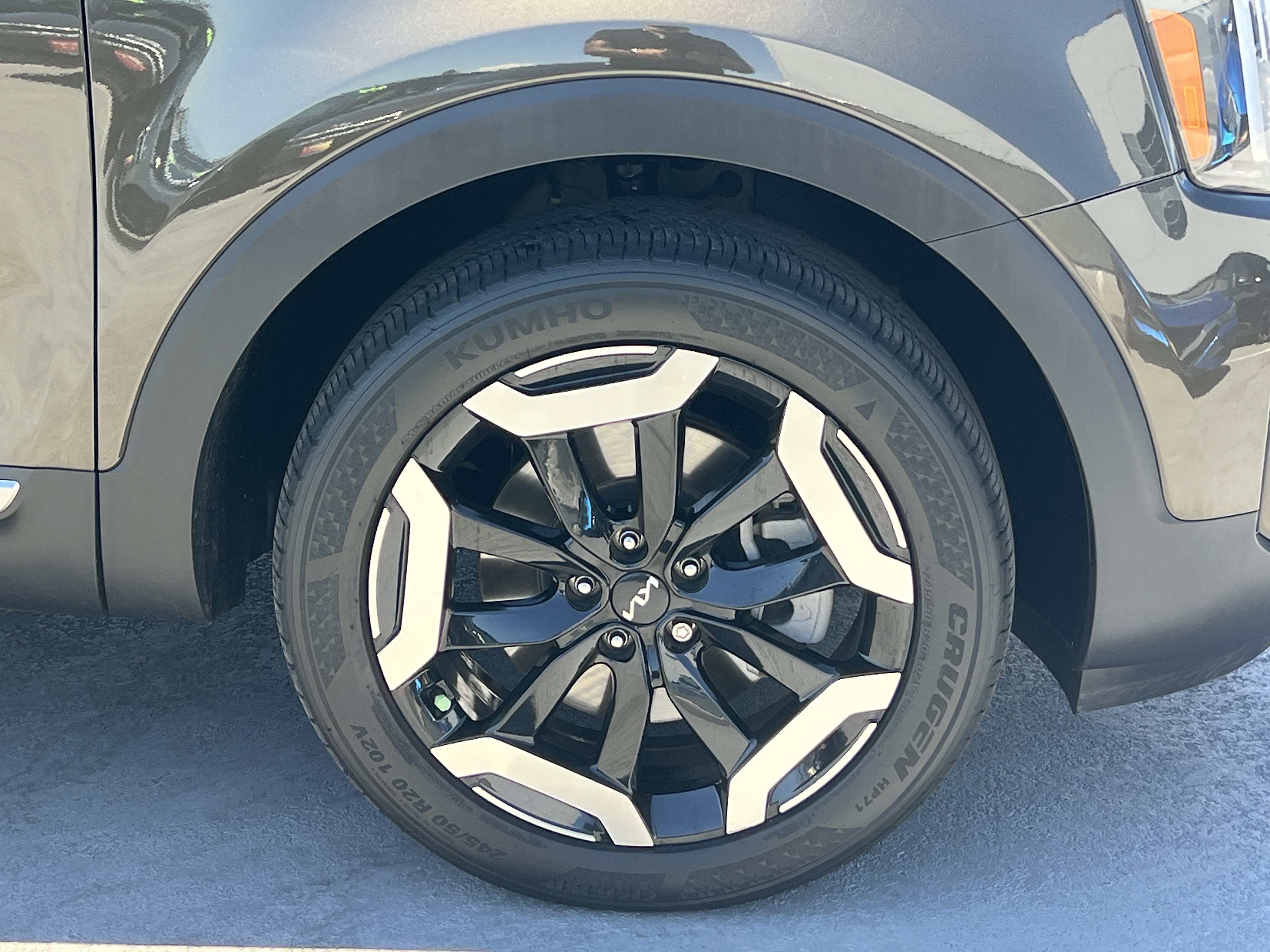 Certified 2023 Kia Telluride S FWD image 14