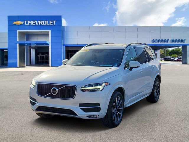Used 2018 Volvo XC90 T5 Momentum image 2