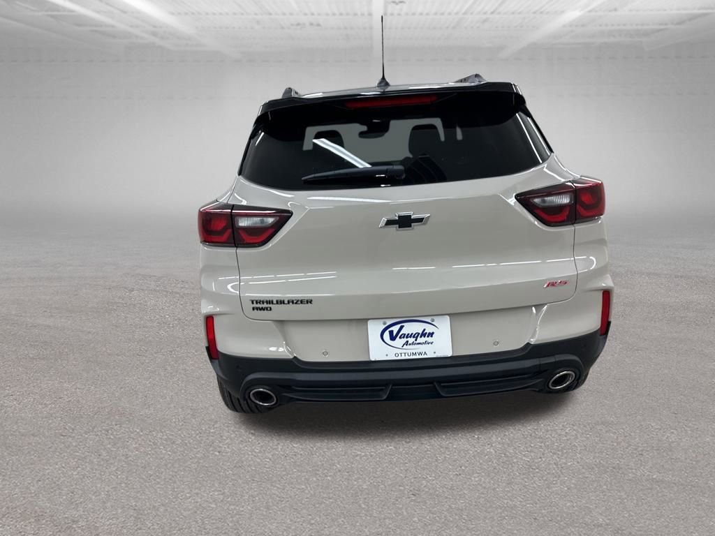 New 2026 Chevrolet TrailBlazer RS w/ Convenience Package AWD/4WD image 9