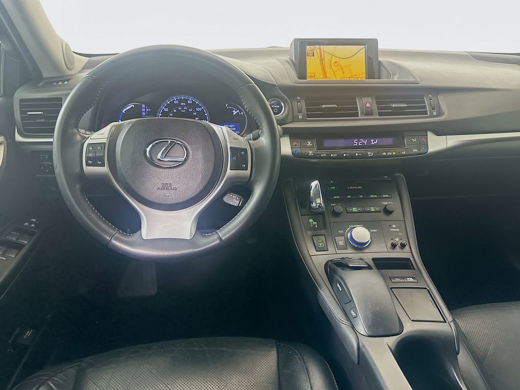 Used 2011 Lexus CT 200h image 23