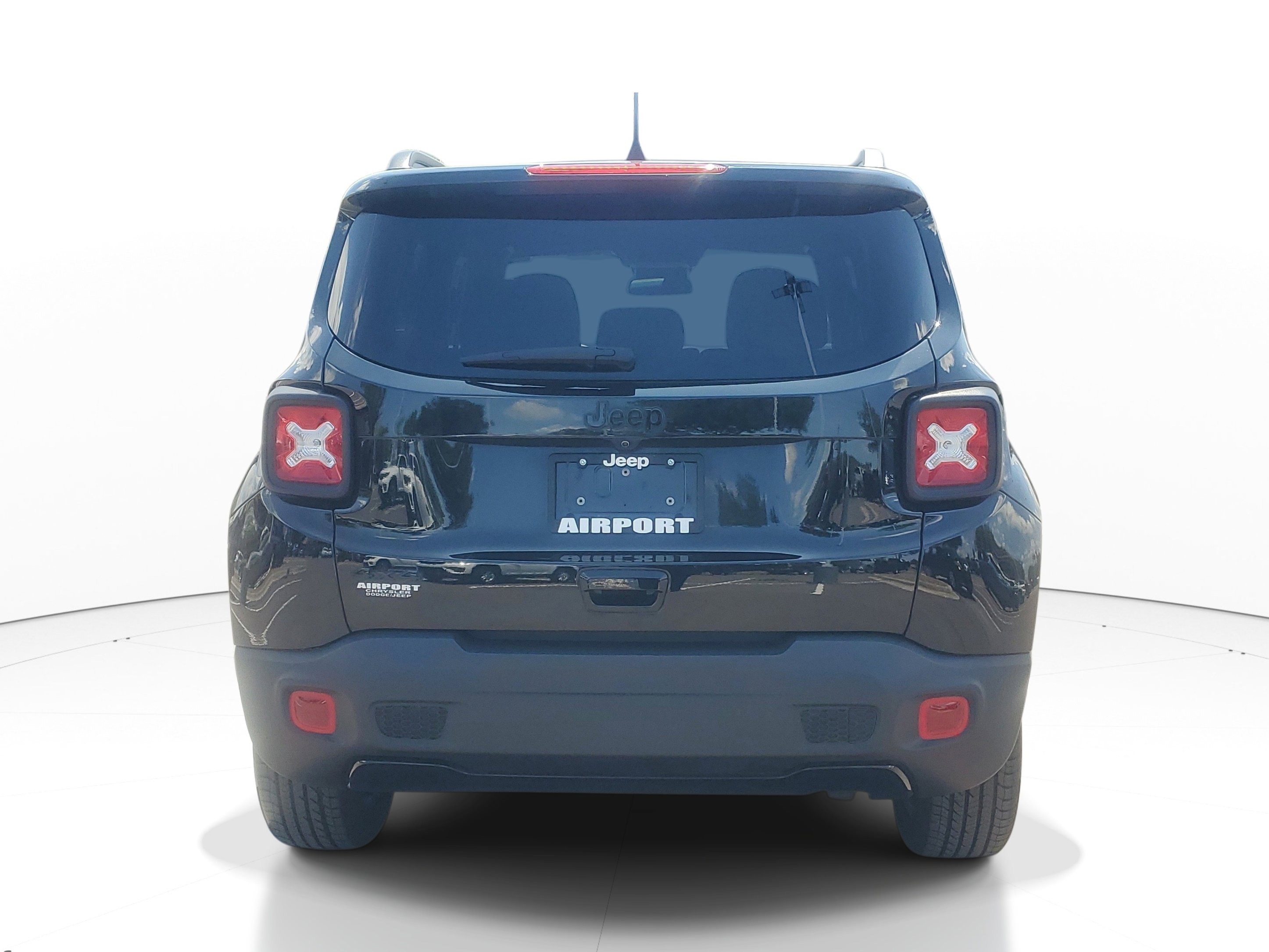 Used 2022 Jeep Renegade Altitude AWD/4WD image 6