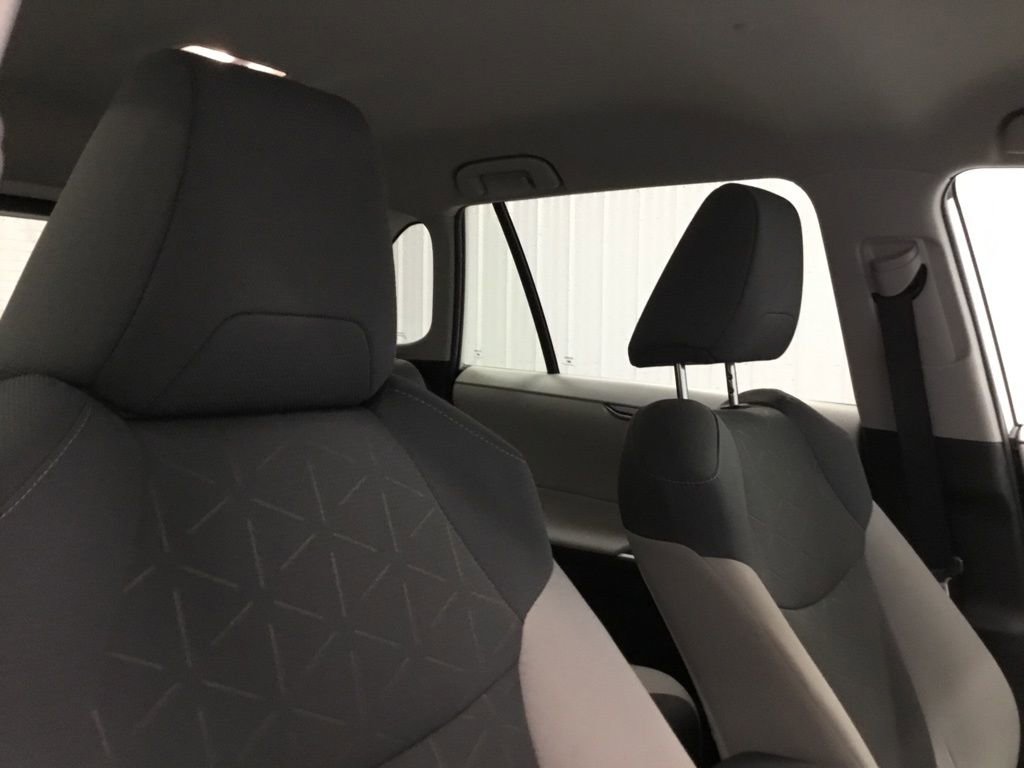 Used 2023 Toyota RAV4 XLE image 24