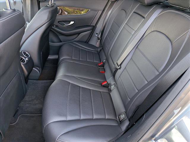 Used 2017 Mercedes-Benz GLC 300 4MATIC image 17