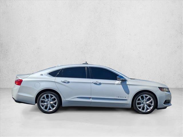 Used 2016 Chevrolet Impala LTZ w/ Enhanced Convenience Package FWD image 4