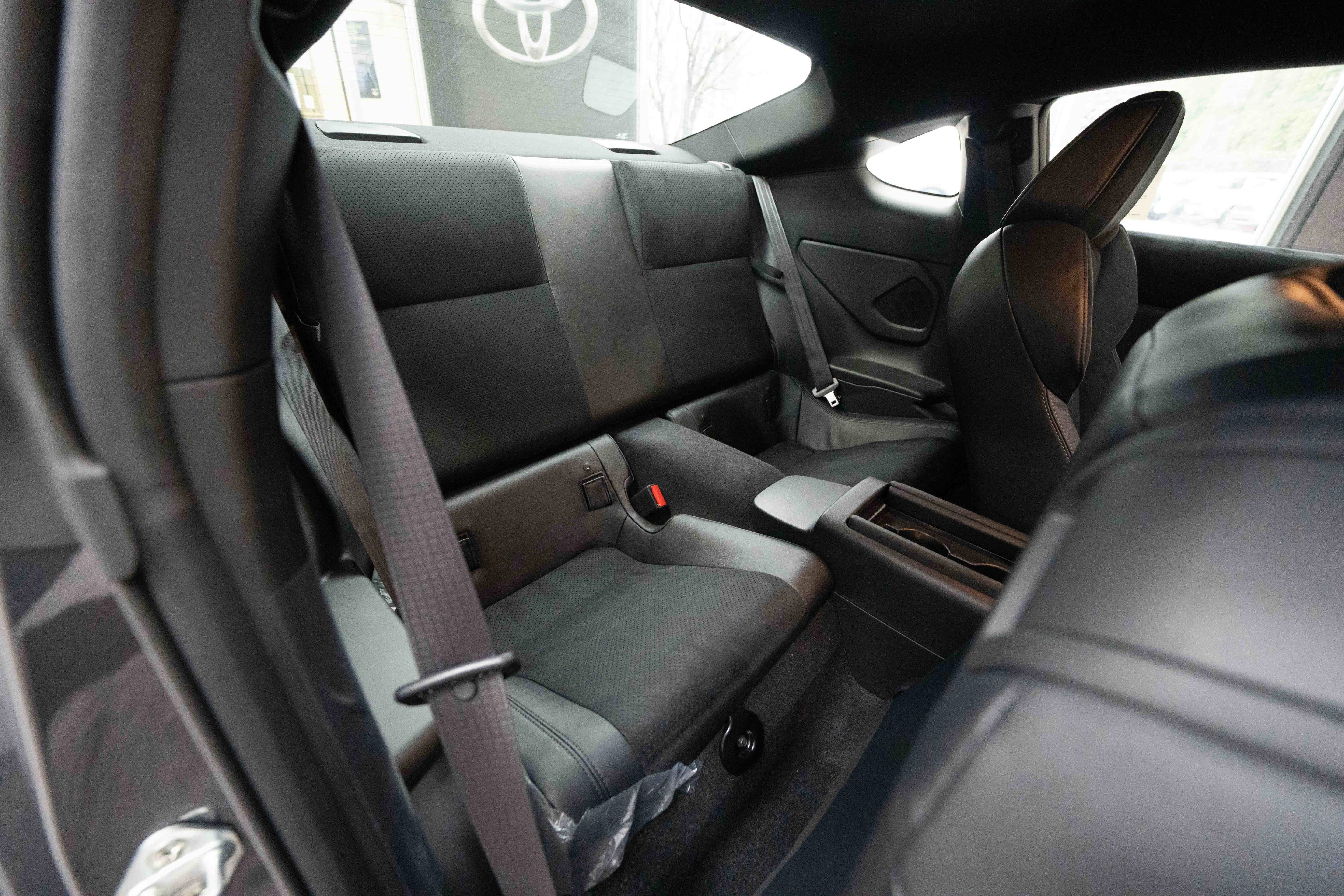 New 2025 Toyota GR86 Premium w/ GR Wheel Package (TMS image 24