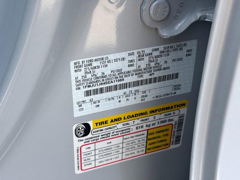 Used 2025 Ford Expedition Active image 26