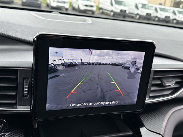 Used 2024 Ford Explorer ST-Line w/ Class IV Trailer Tow Package AWD/4WD image 21