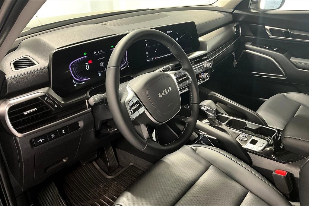 New 2025 Kia Telluride LX image 17