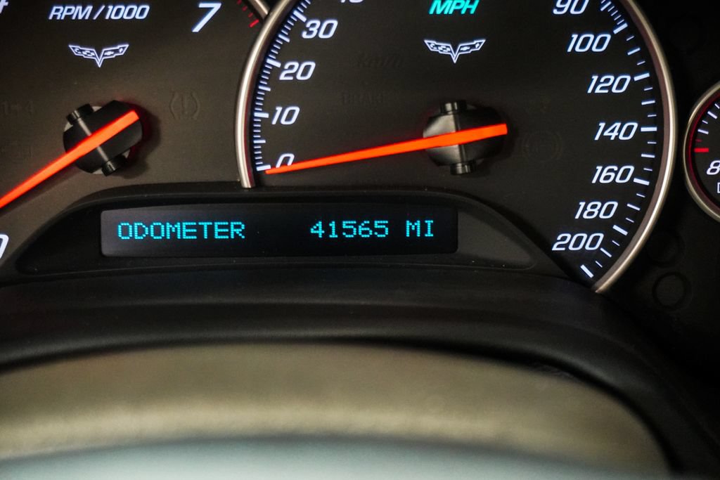 Used 2008 Chevrolet Corvette Convertible w/ Preferred Equipment Group RWD image 24