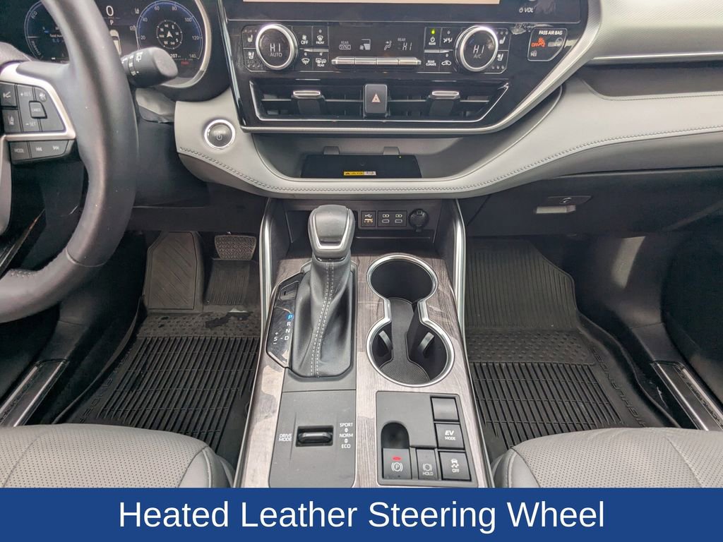 Used 2023 Toyota Highlander Platinum image 24