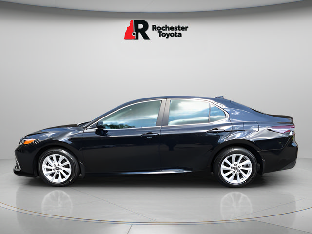 Used 2024 Toyota Camry LE FWD image 4