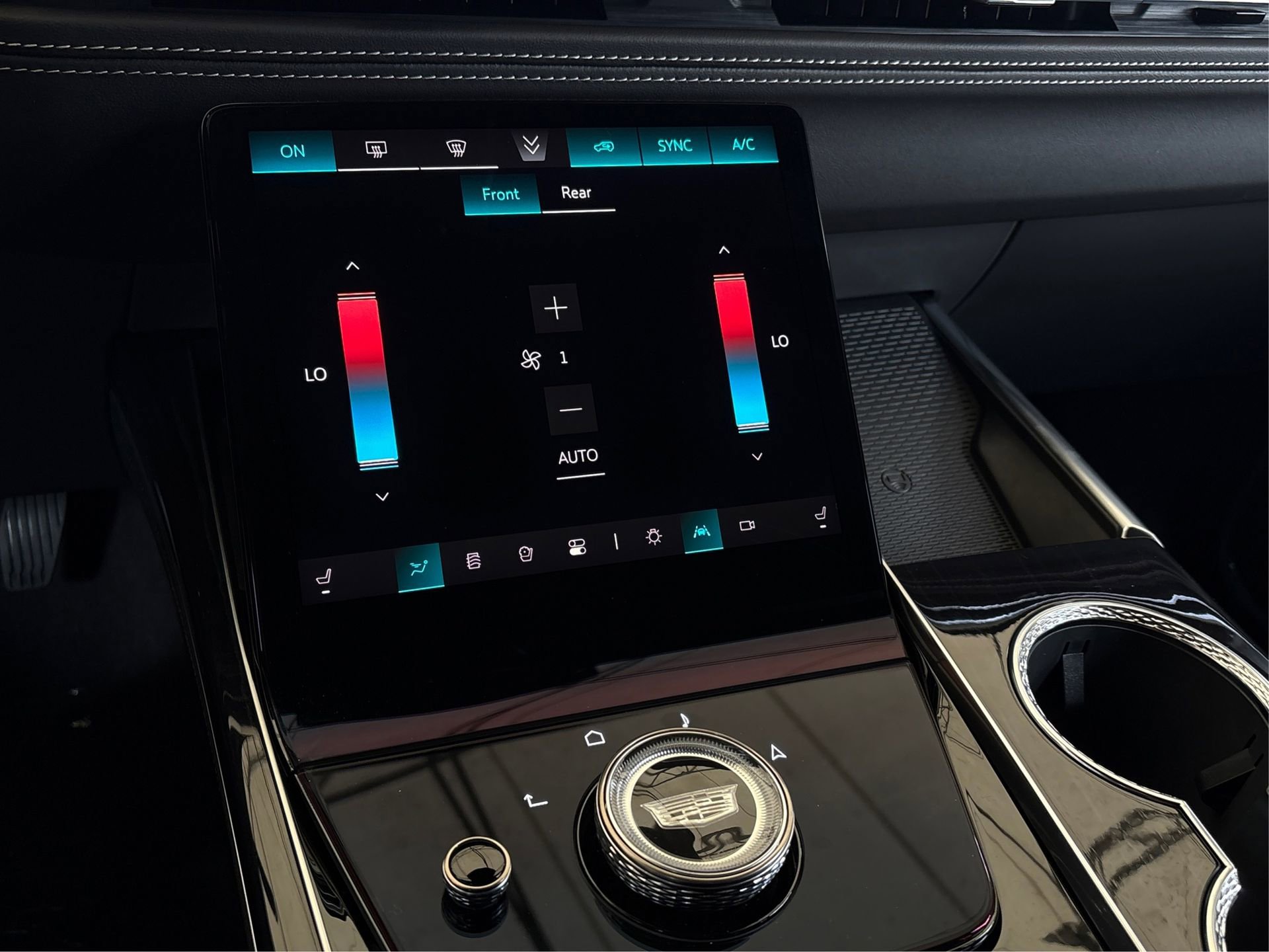 New 2026 Cadillac Escalade ESV Sport w/ LPO, ONYX Package image 26