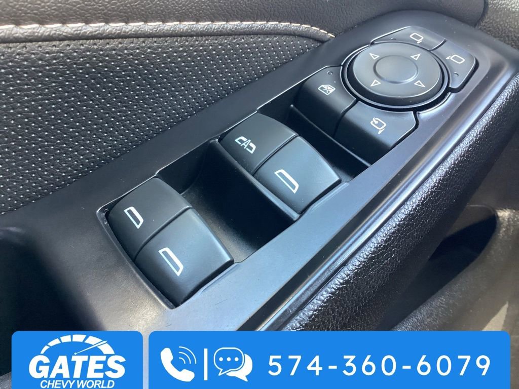 Used 2023 Chevrolet Traverse Premier image 28