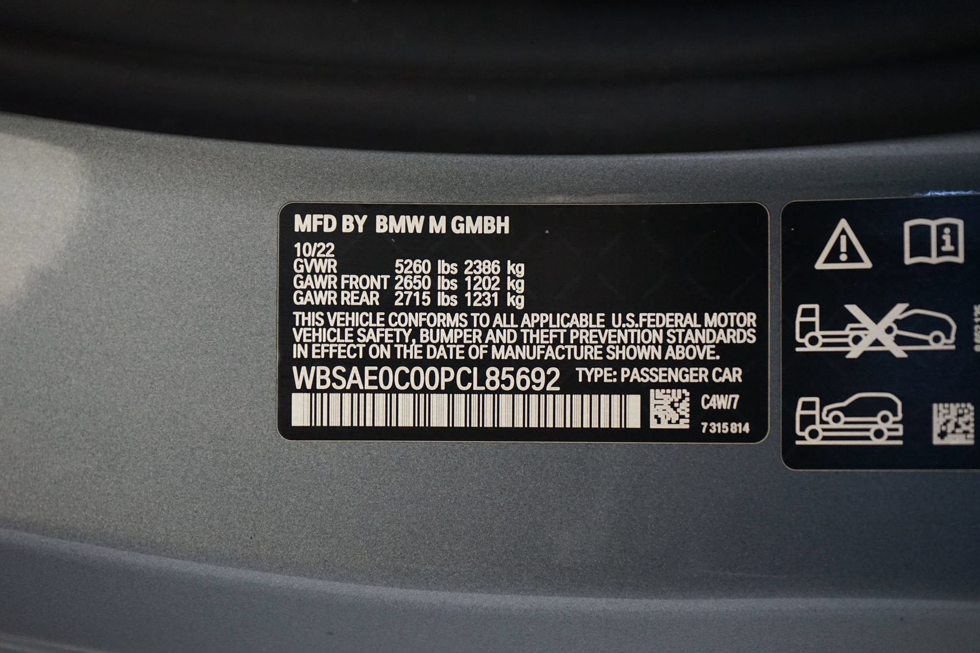 Used 2023 BMW M8 Competition AWD/4WD image 32