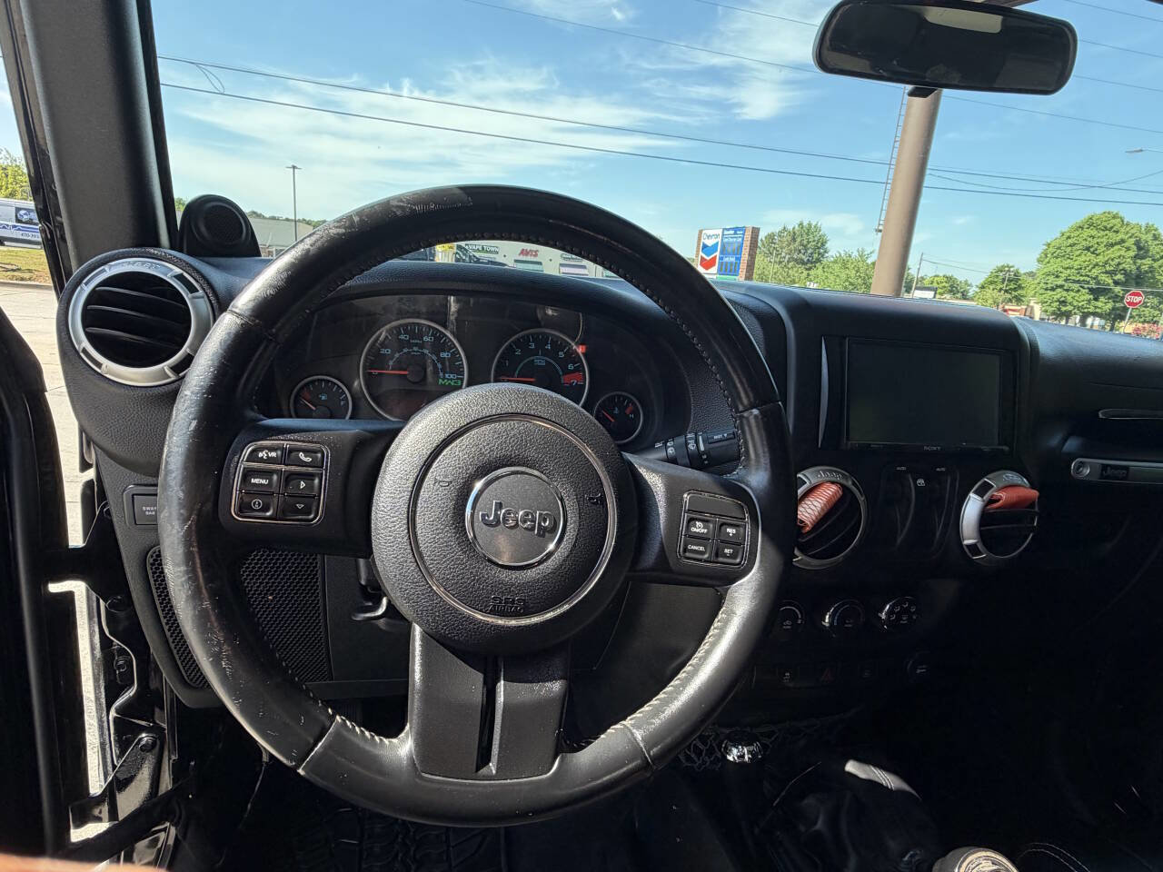 Used 2012 Jeep Wrangler Rubicon AWD/4WD image 11