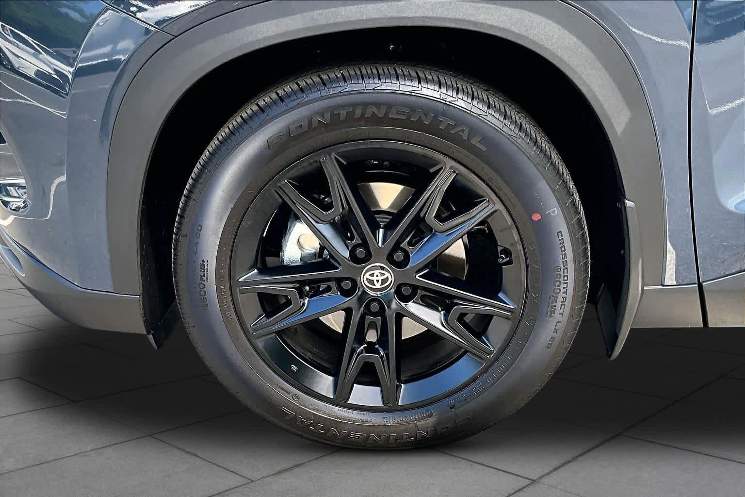 Certified 2026 Toyota Grand Highlander AWD image 11