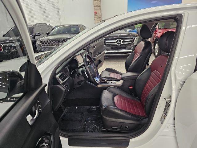Used 2020 Kia Optima SX image 30