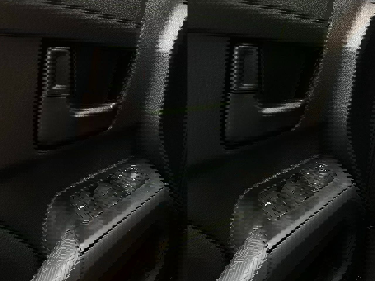 New 2026 Toyota Tacoma SR5 image 17