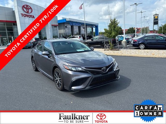 Used 2024 Toyota Camry SE FWD image 1