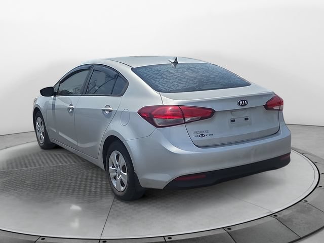 Used 2018 Kia Forte LX FWD image 3