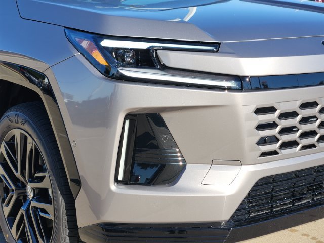 New 2026 Toyota RAV4 XSE AWD/4WD image 7