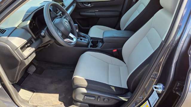 Used 2025 Honda CR-V EX image 13