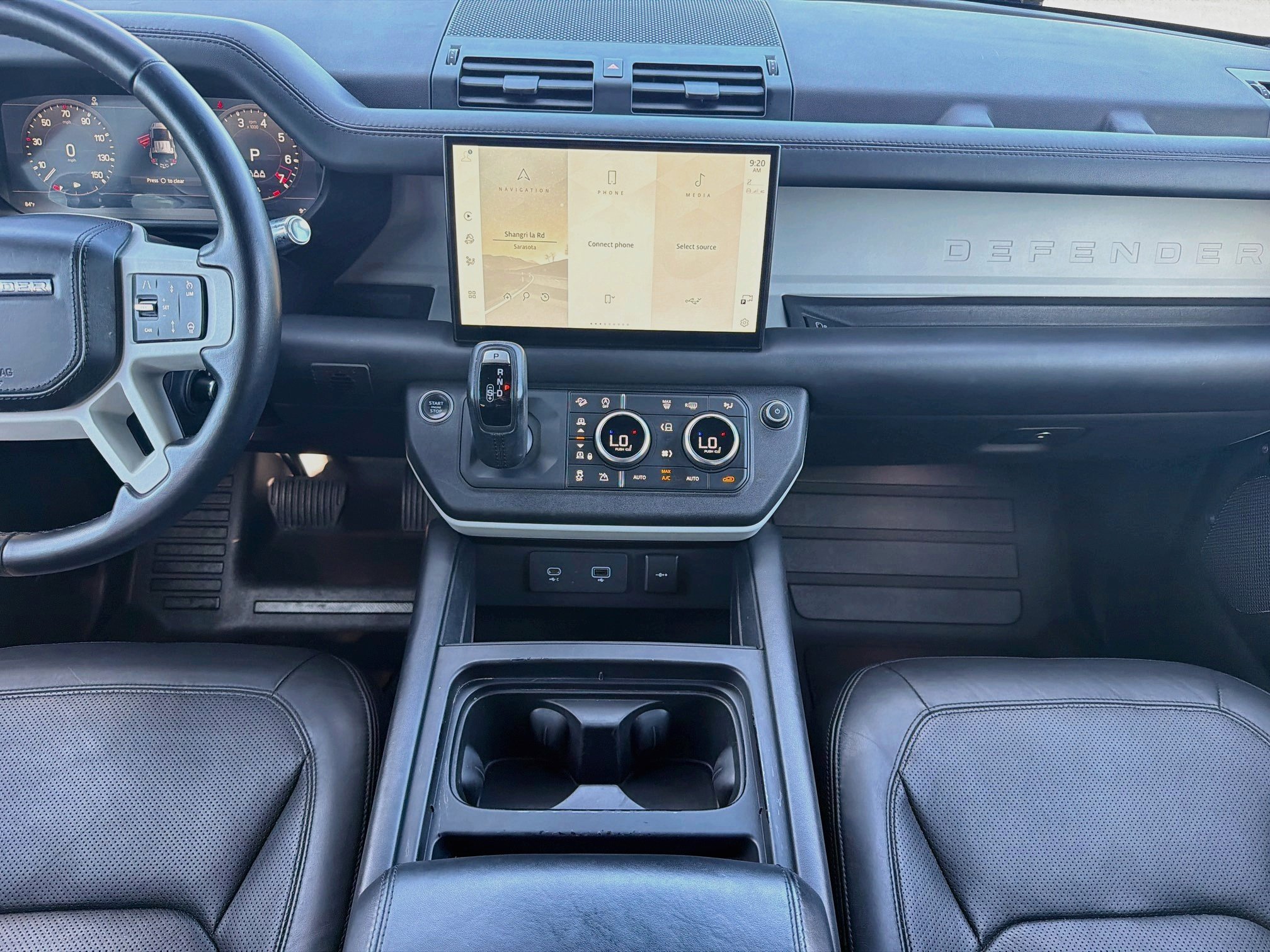 Used 2022 Land Rover Defender 110 XS Edition AWD/4WD image 19