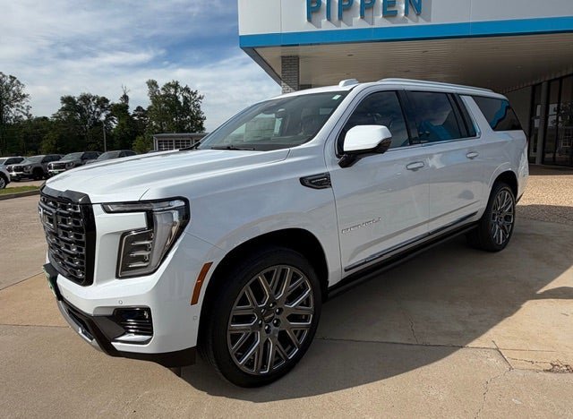 New 2026 GMC Yukon XL Denali Ultimate AWD/4WD image 5